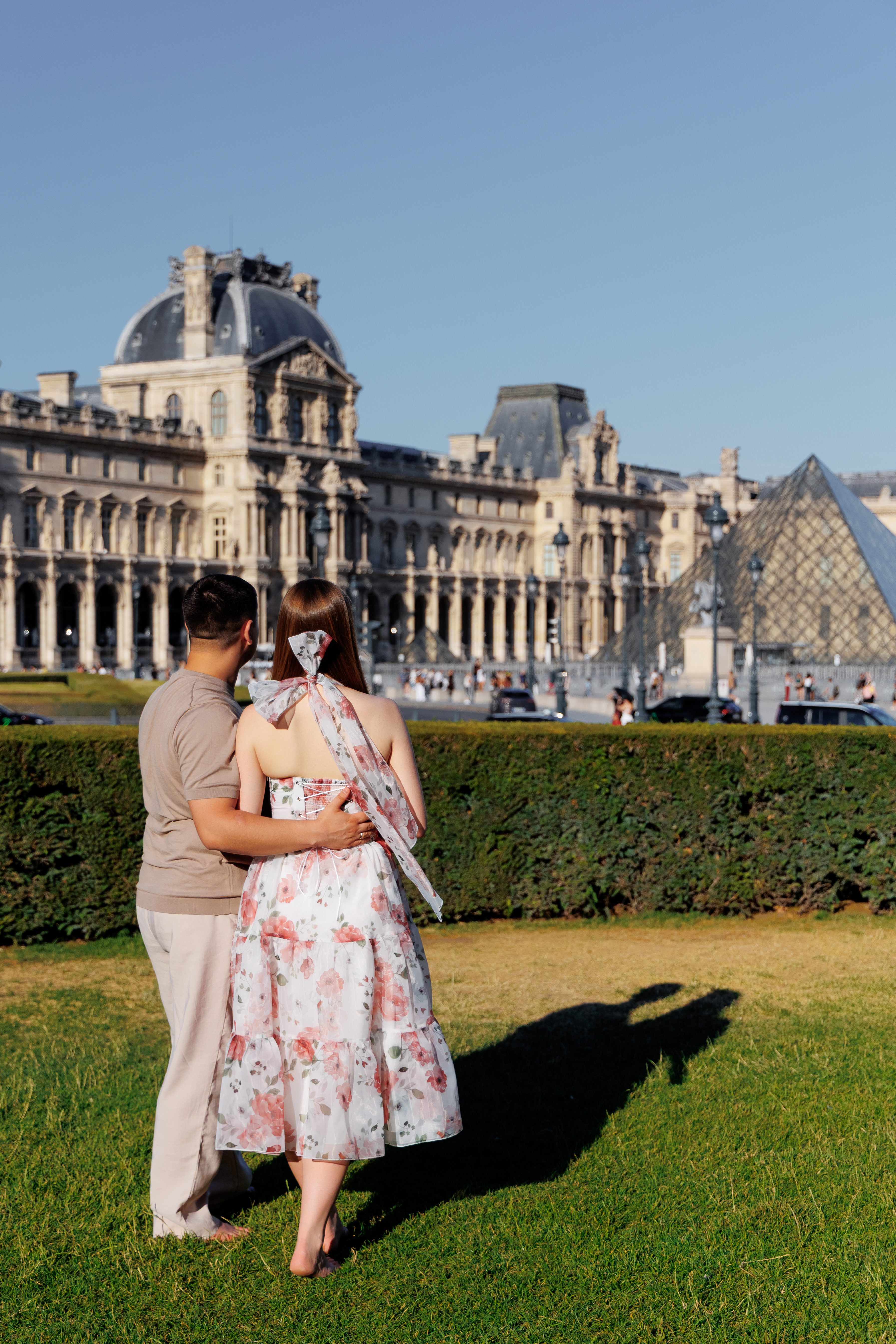 Couple photography in Paris by Iryna Tomusiak